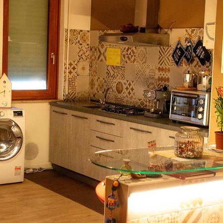 Bed and Breakfast Emmanueli65 Fronte Clinica Per 4 Matrimoniale E Castello Piacenza Exteriér fotografie