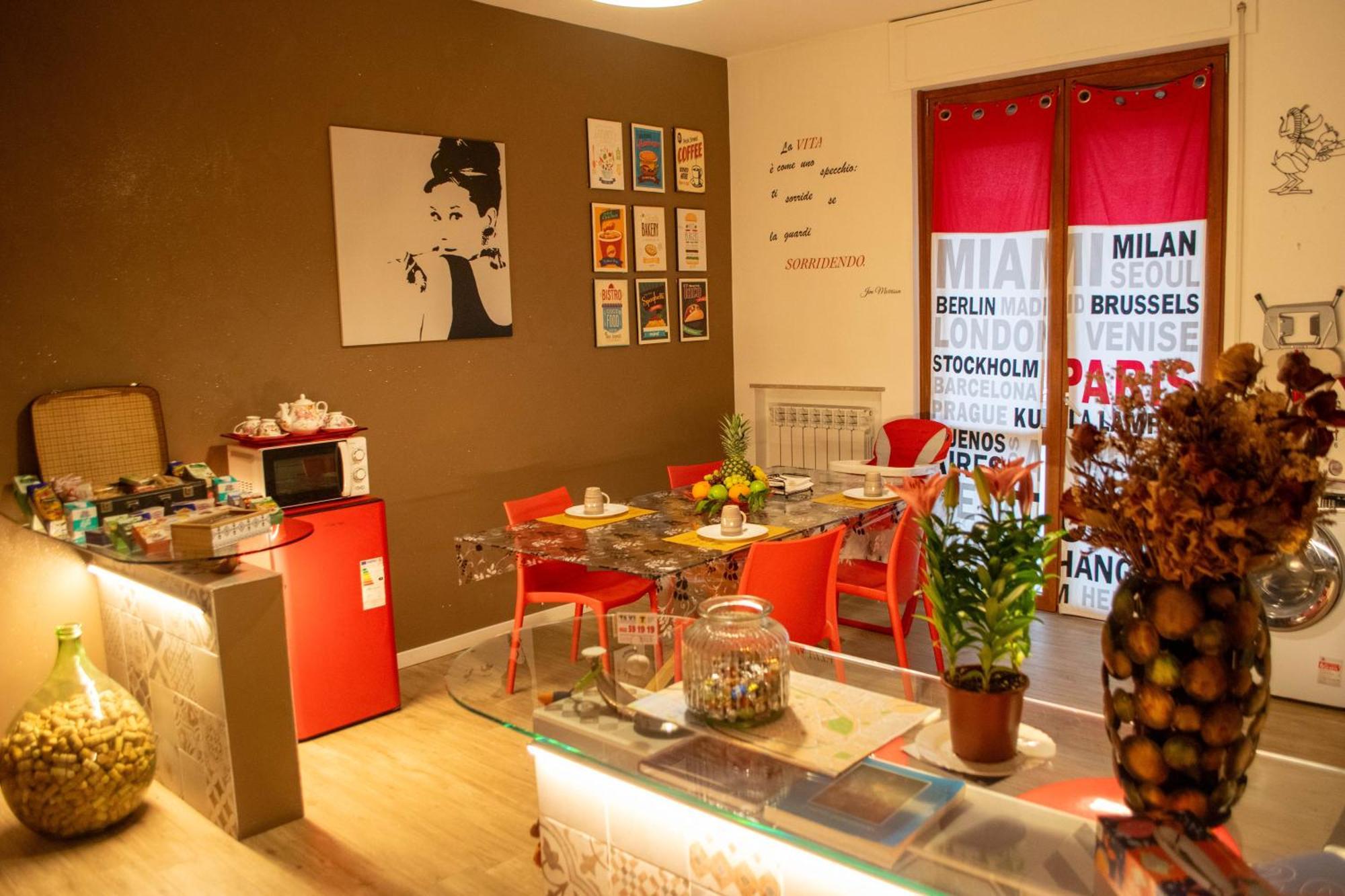 Bed and Breakfast Emmanueli65 Fronte Clinica Per 4 Matrimoniale E Castello Piacenza Exteriér fotografie